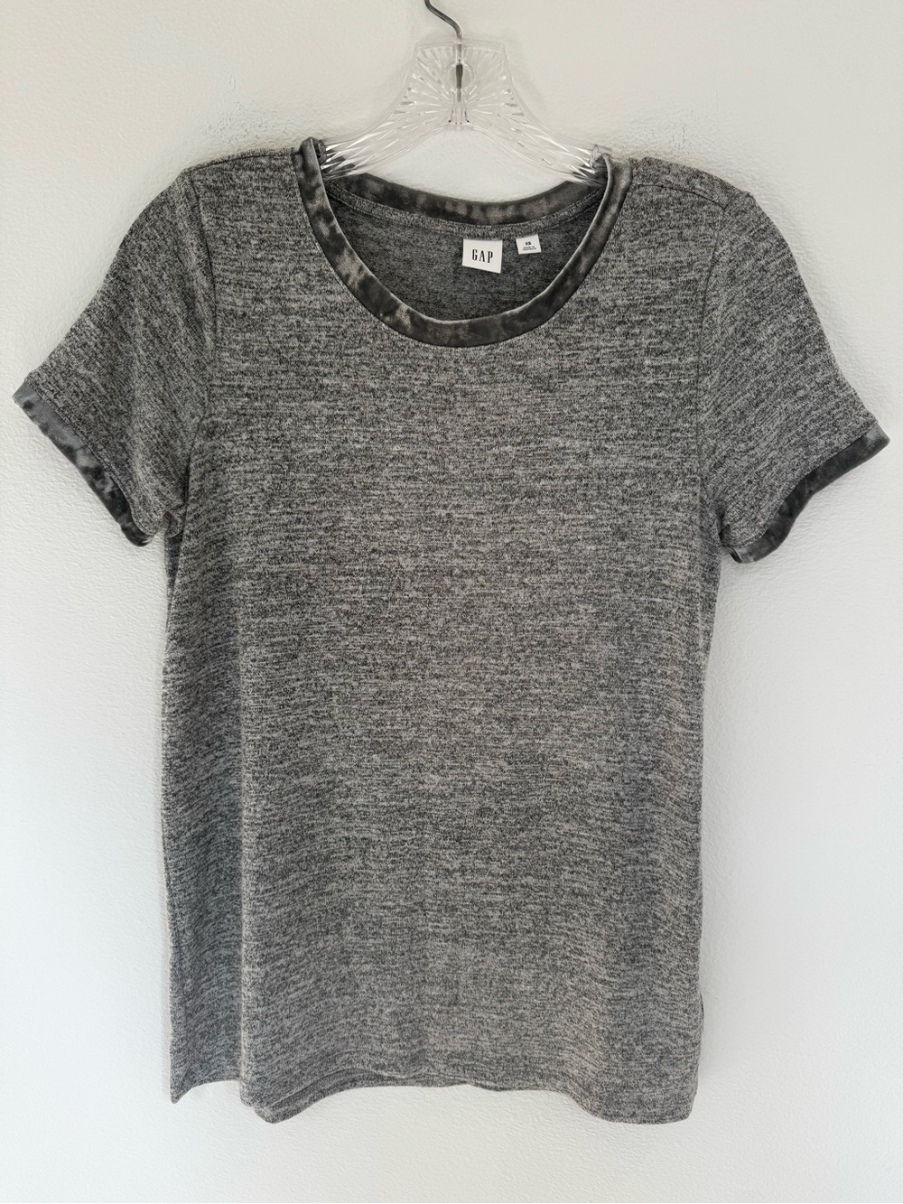 Women’s Gap Gray T-shirt with Velour Edging- XS